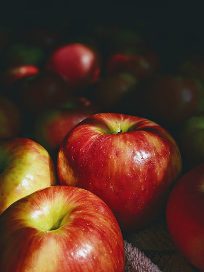 Red Gold Himalayan Apples